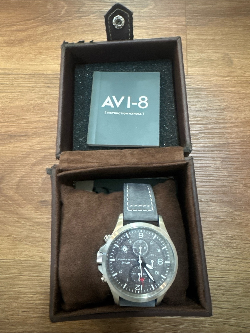 HAWKER HARRIER2 AVI-8 Quartz Watch Gray Band **Damaged Box**